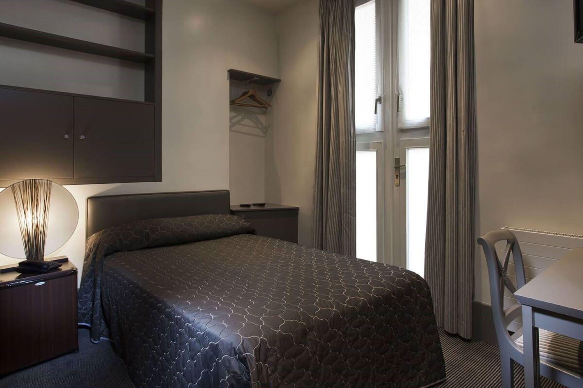 Appart'hôtel Makom Pereire Paris Eksteriør bilde